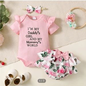 0-3 NWT months short sleeve baby set 3pc